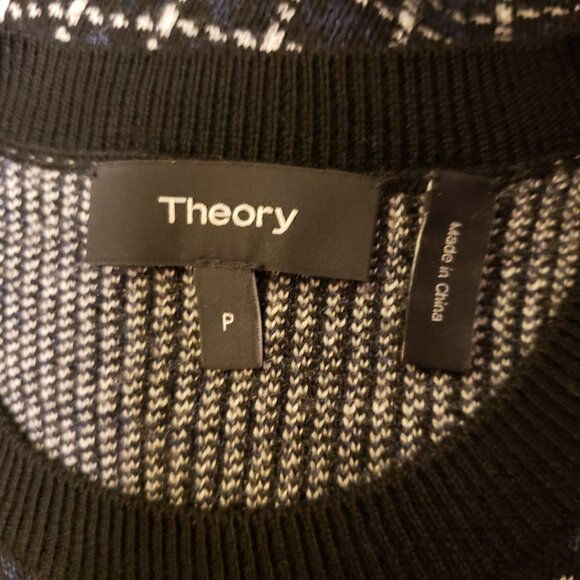 THEORY 100% Soft Wool form fitting petite long sleeve dress - Picture 2 of 5